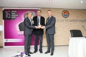 Mersin Kenti Edebiyat Ödülü Orhan Pamuk